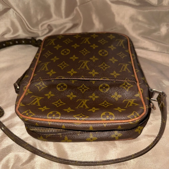 ❌SOLD❌Louis Vuitton Vintage Marceau Bag - Picture 10 of 11